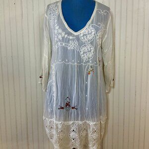 Johnny Was White embrodiered tunic dress
